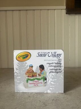 Dept 56 Snow Village Accessory Crayola Holiday Coloring Party #6009707 New